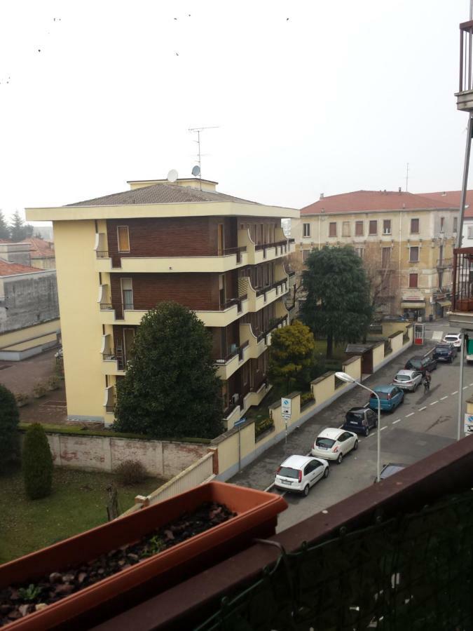 La Via Per Milano Vigevano Exterior foto
